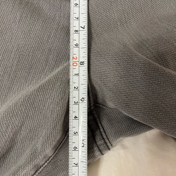 J. McLaughlin Women's Gray Washed Straight Leg Jeans Size Medium or 6/8 - Picture 10 of 13